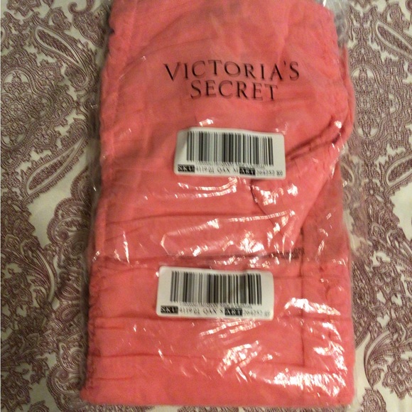 NWT Victoria’s Secret Ruched Mini Skirt - Picture 4 of 6